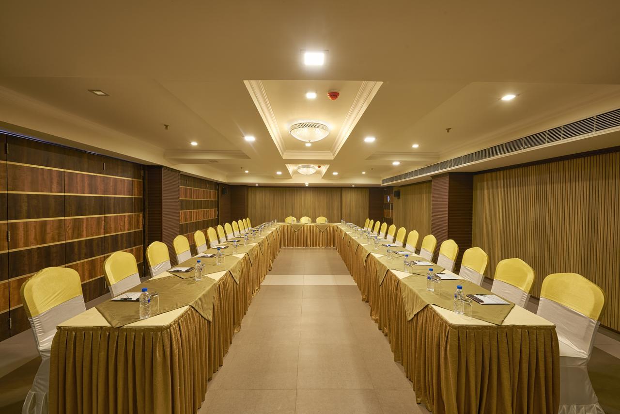 Hotel Bonanza Alappuzha Buitenkant foto