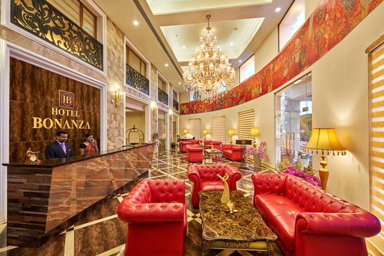 Hotel Bonanza Alappuzha Buitenkant foto